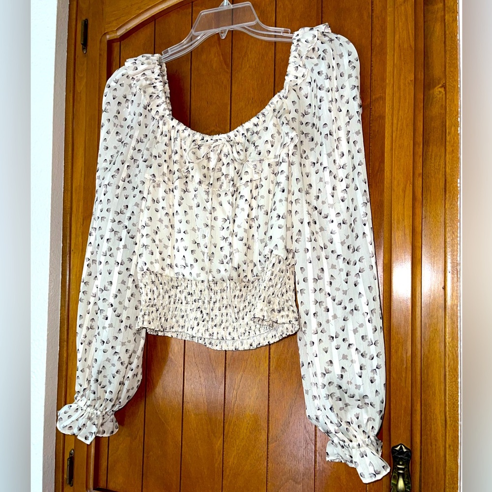 “NWT” BLOOMFIELD FOR NORDSTROM IVORY LONG SLEEVE & LINED LADIES BLOUSE, SIZE MED - Picture 2 of 4